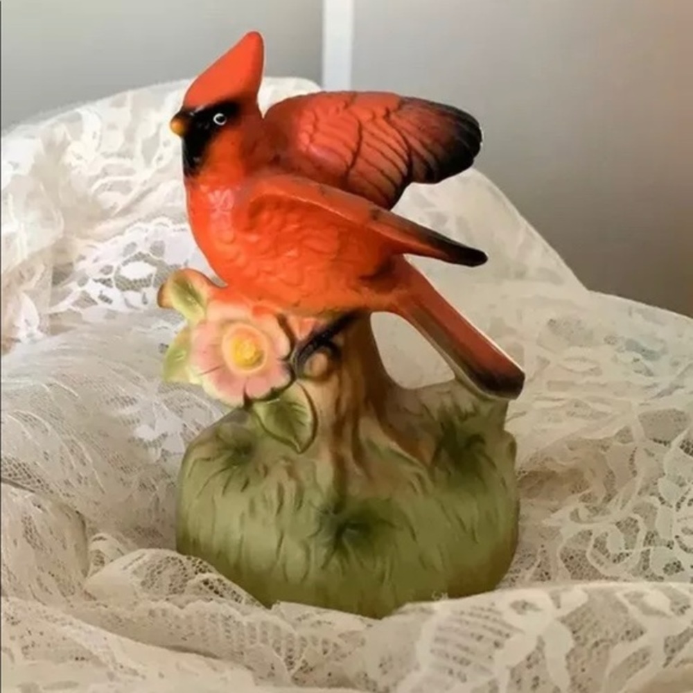 CHADWICK MILLER 1972 VINTAGE MUSIC BOX